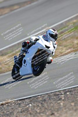 media/Feb-05-2023-Classic Track Day (Sun) [[c35aca4a42]]/Group 1/session 4 turn 4/